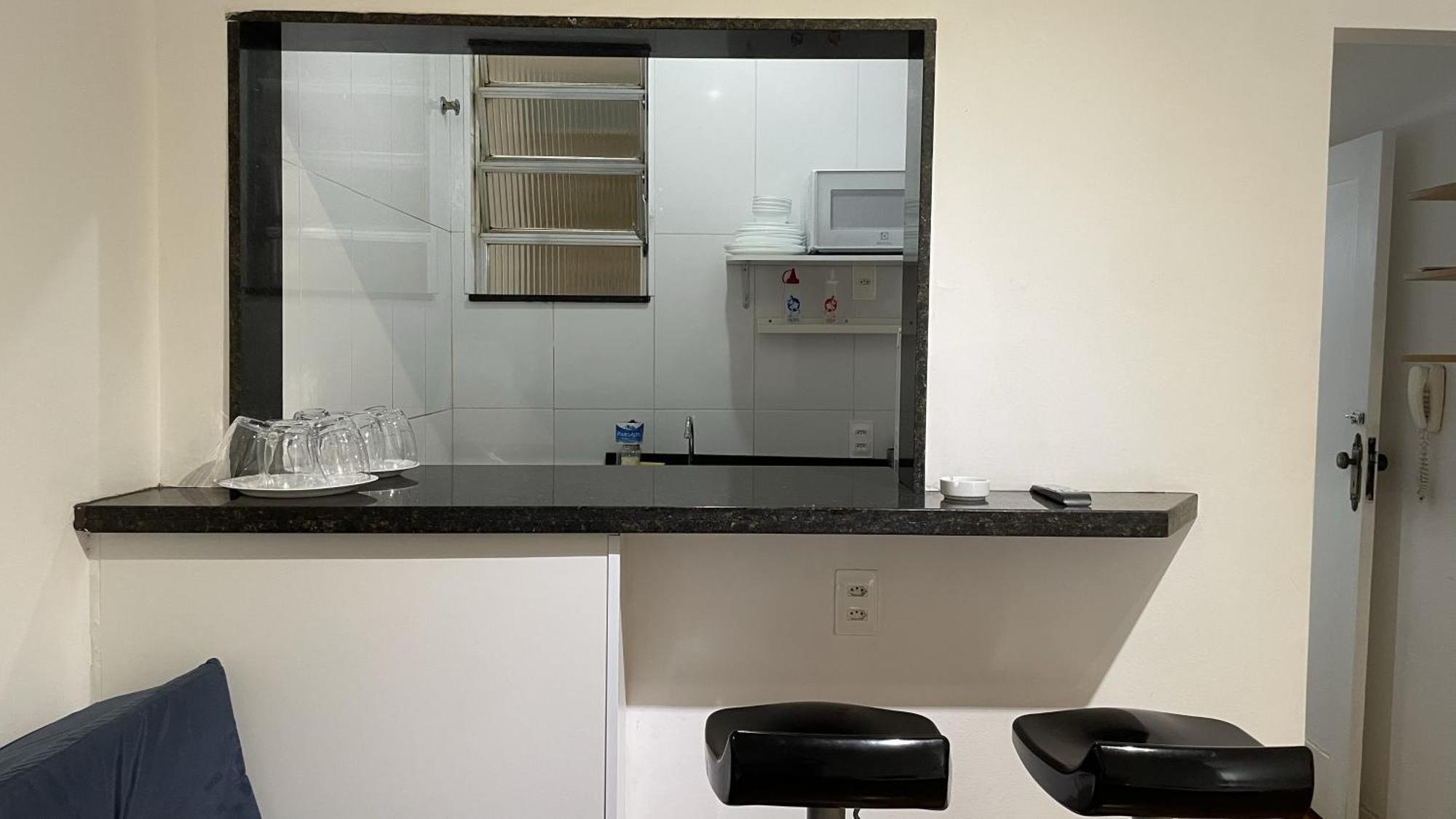 1 Block From Copacabana Beach, Whole Apt, Posto 4 Rio de Janeiro Ngoại thất bức ảnh