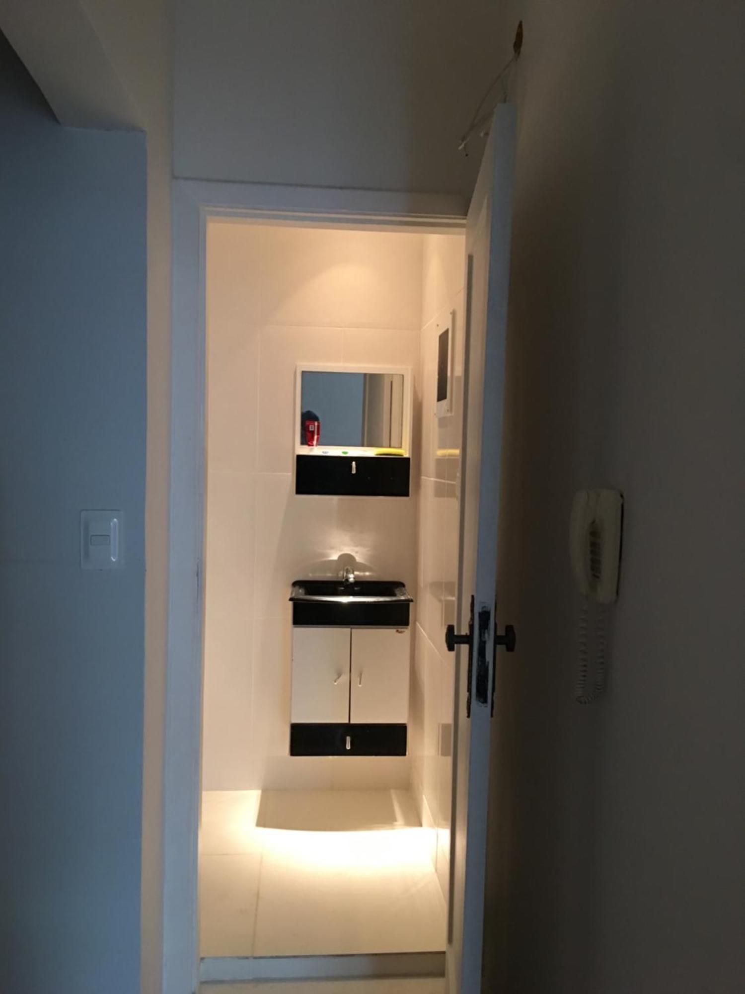 1 Block From Copacabana Beach, Whole Apt, Posto 4 Rio de Janeiro Ngoại thất bức ảnh