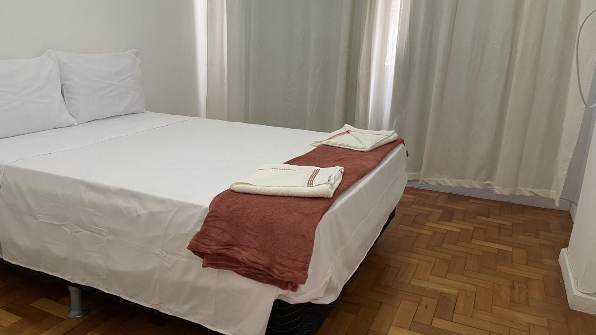 1 Block From Copacabana Beach, Whole Apt, Posto 4 Rio de Janeiro Ngoại thất bức ảnh